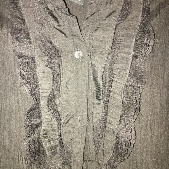 Top - Picture 2 of 4